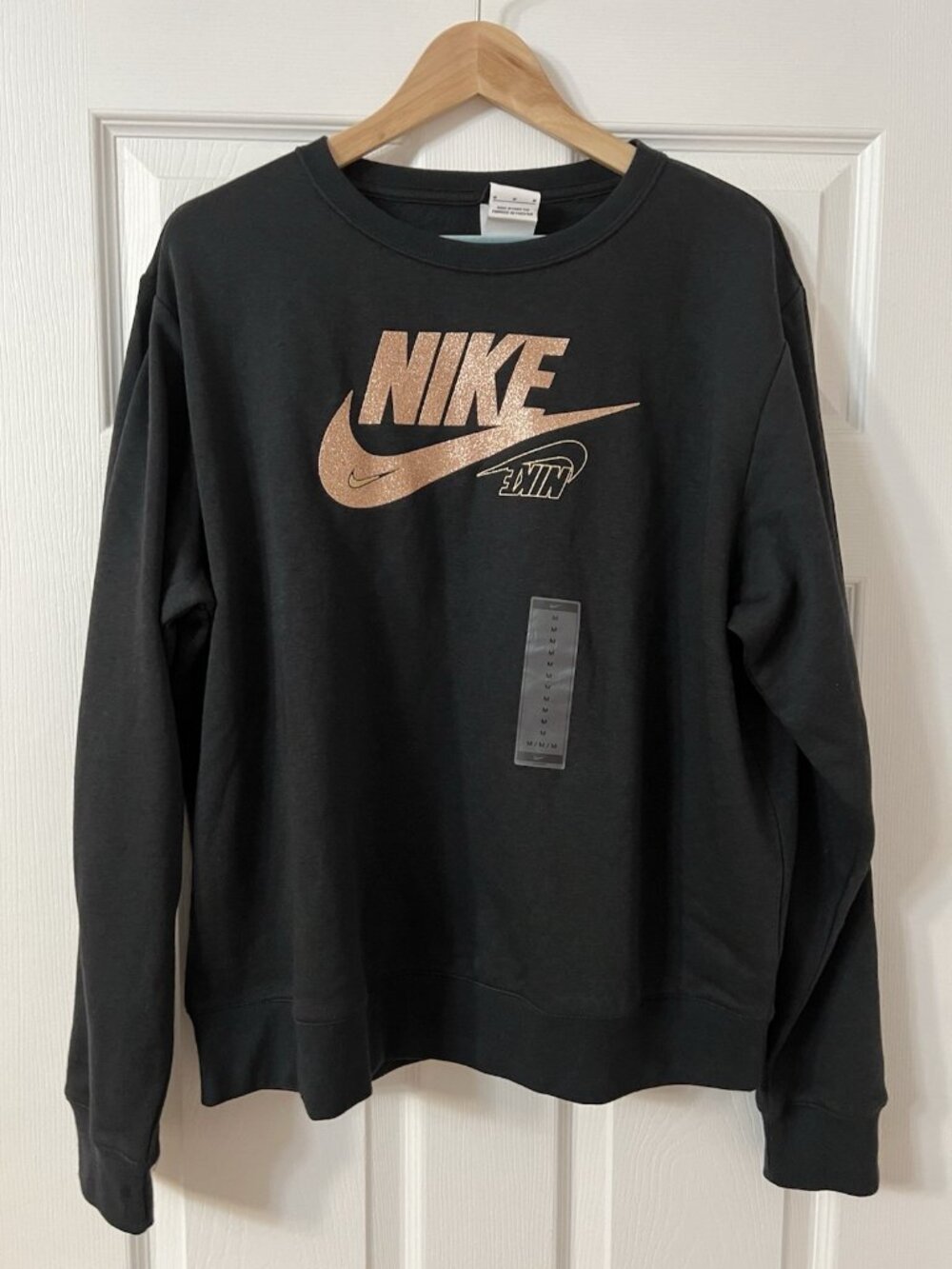Nike Women’s Club Fleece Glitter Crew Pullover Sweatshirt Size XS & M